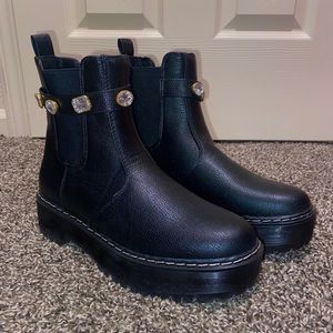 Black crystal-embellished boots, size 7,5, never used.